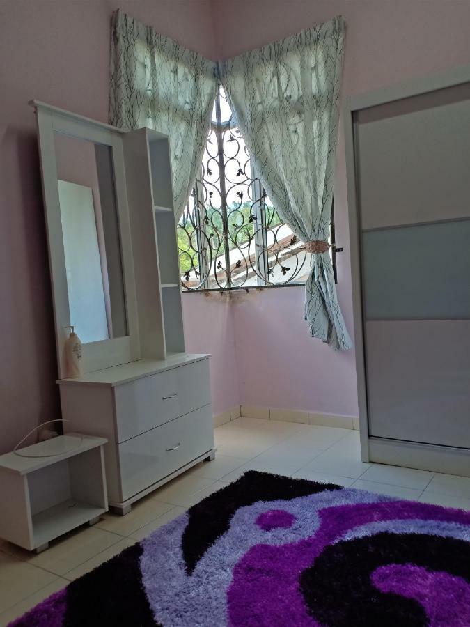 Muslim Dinaim Homestay Tanjong Malim Exterior foto